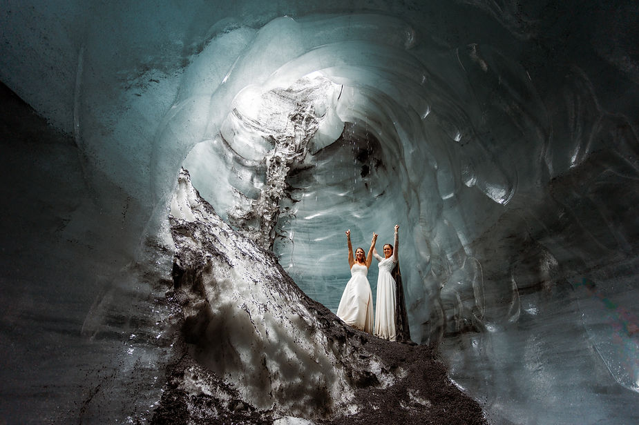 The Best Secret Iceland Elopement Spots (That Aren’t Packed with Tourists!)