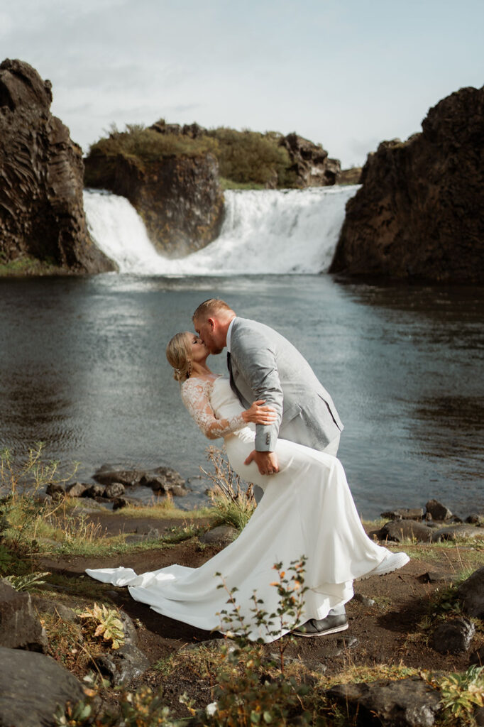 Bride and groom get married during their iceland elopement adventure.