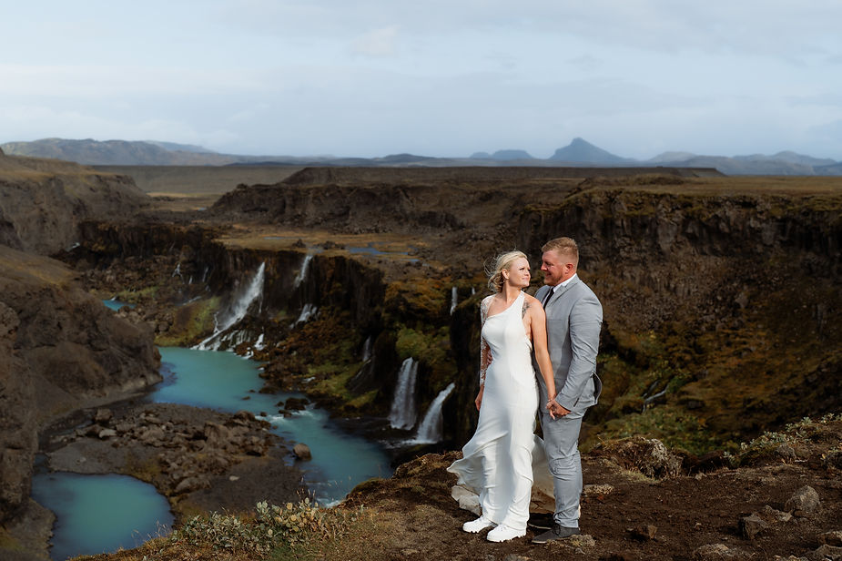 Bride and groom get married during their iceland elopement adventure.